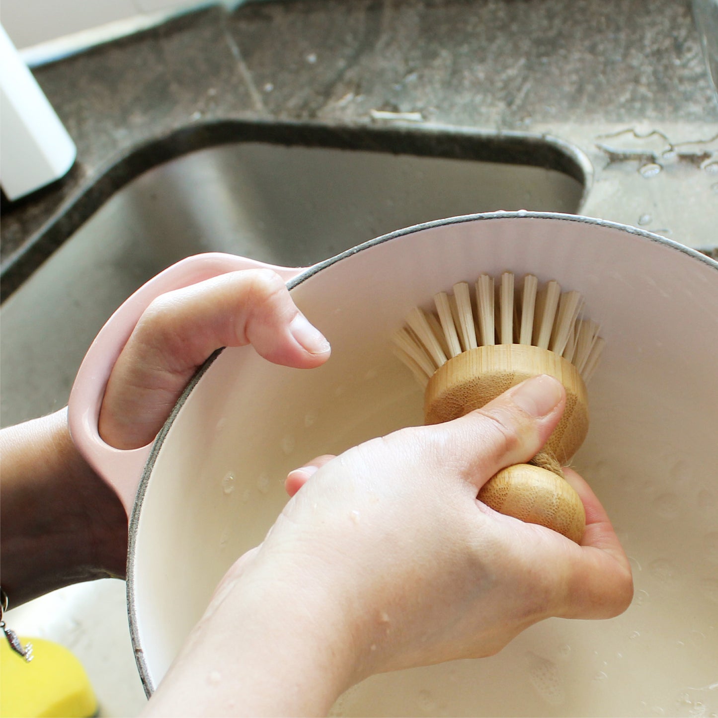 Eco Basics Plastic Free Pot Brush